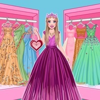 green emerald velvet dress Sophie Fashionista
