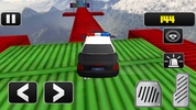 Impossible Track Police Car screenshot 1