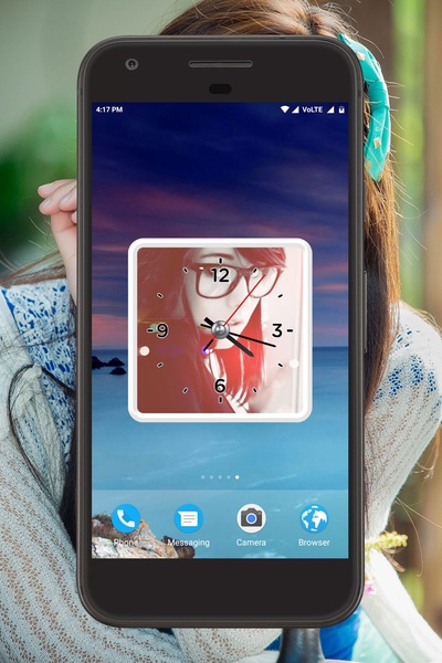Girl Clock Live Wallpaper - Preview 5