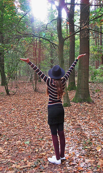 Cute Forest Girl Wallpapers - Preview 13