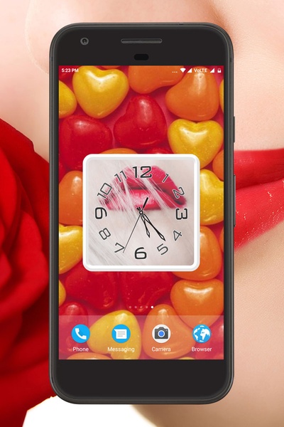 Lips Clock Live Wallpaper - Preview 5