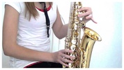 Playing the saxophone lessons screenshot 5