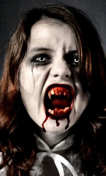 Make Me Vampire - Preview 3