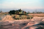 M1 Abrams Tank FREE screenshot 1