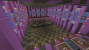 Pink house in Minecraft PE screenshot 5