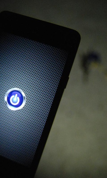 Searchlight Flashlight - Preview 3