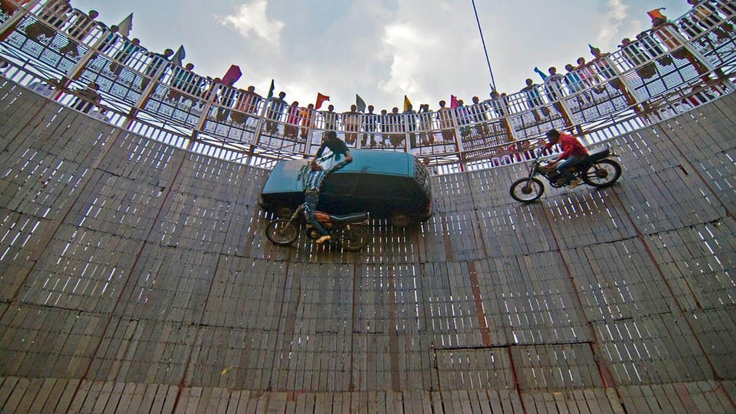 Well Of Death Stunt Rider - Preview 2