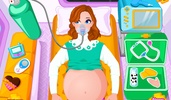 Woman Gives Birth in Ambulance screenshot 8