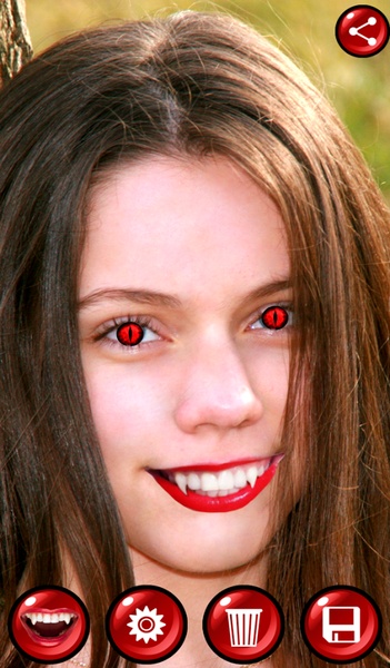 Vampire Yourself Camera Editor - Preview 1