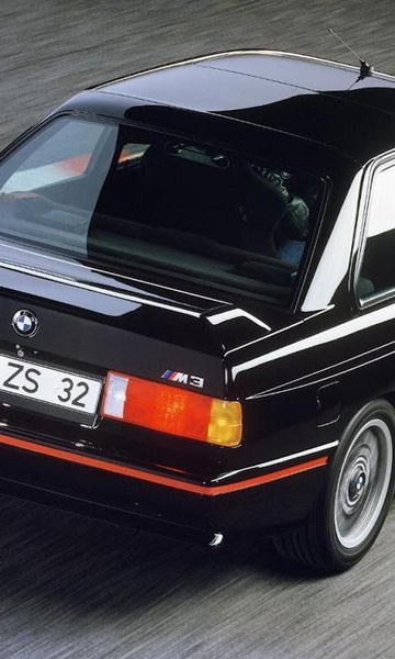 Wallpapers BMW M3 E30 - Preview 1