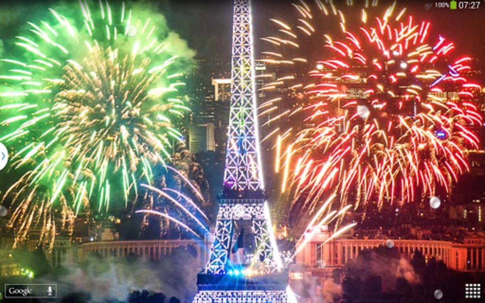 Eiffel Tower Fireworks - Preview 3