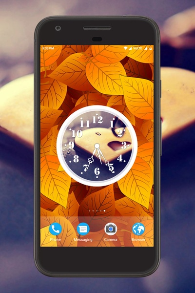Locket Clock Live Wallpaper - Preview 2