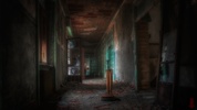 Abandoned house screenshot 5