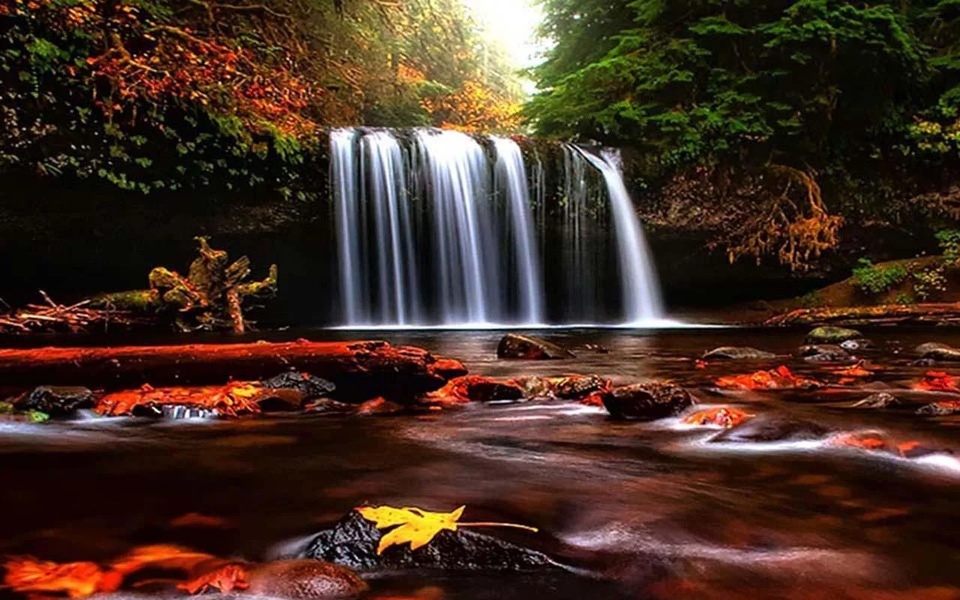 3D Waterfall - Preview 6