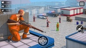 Prison Escape Survival Sim screenshot 1