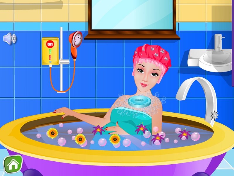 Pregnant Women Bathing - Preview 3
