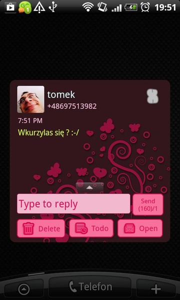 GO SMS Emo Skull Theme - Preview 3