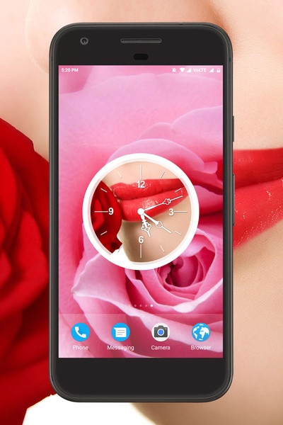 Lips Clock Live Wallpaper - Preview 3