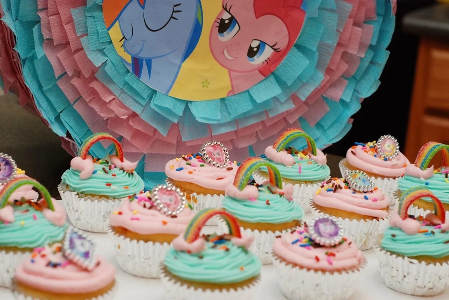Little Pony Make Cake Free - Preview 4
