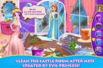 Princess Cleaning Haunted Castle screenshot 4