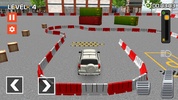 Prado Car Parking screenshot 4