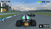 F1 Mobile Racing screenshot 7