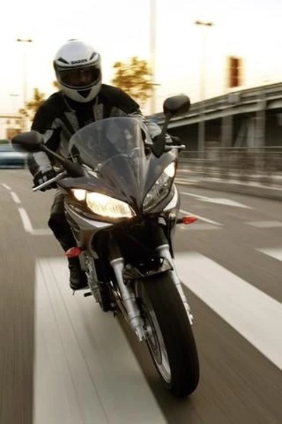 Yamaha Motorcycle Puzzle - Preview 2
