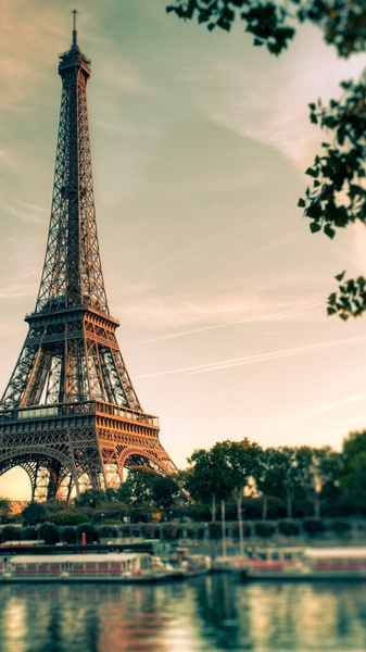Paris Wallpapers for Chat - Preview 3