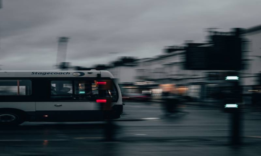 Pictures and backgrounds of buses around the world - Preview 3