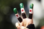 خلفيات علم ثورة سورية للهواتف screenshot 1